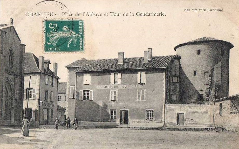 La tour de l'aumônerie